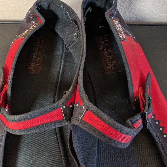 Hot Chocolate Designs Havana Carmine Mary Jane Flats, Size 11 Red Black Graphic - Picture 6 of 12
